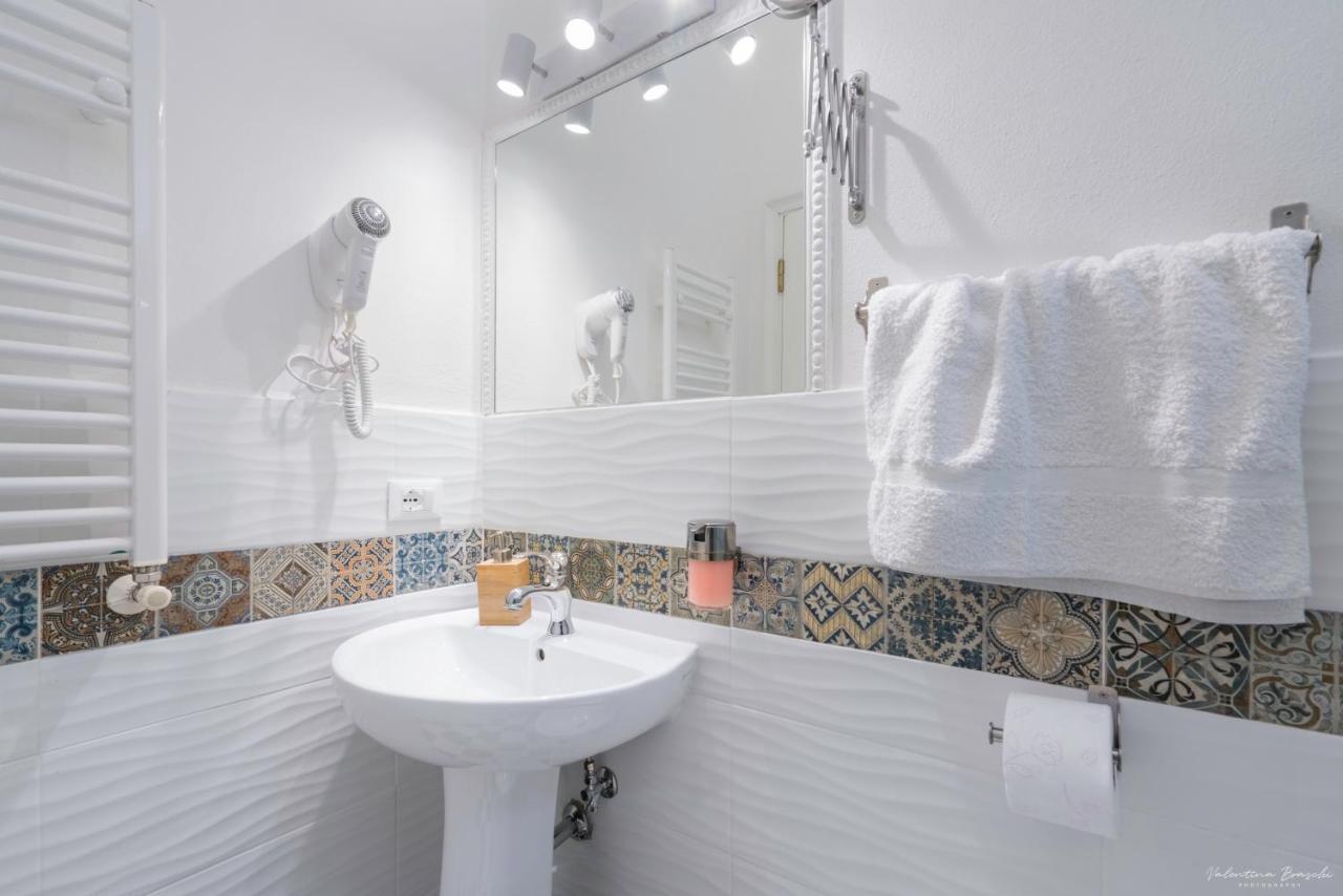 Vin Novo Rooms & Apartments Флоренция Екстериор снимка